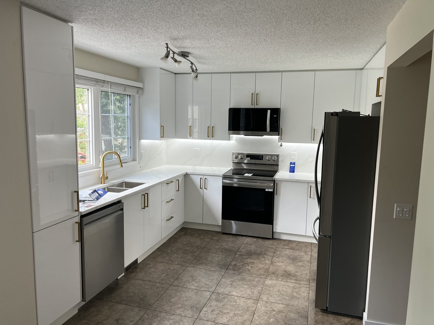 Kitchen Calgary completed project